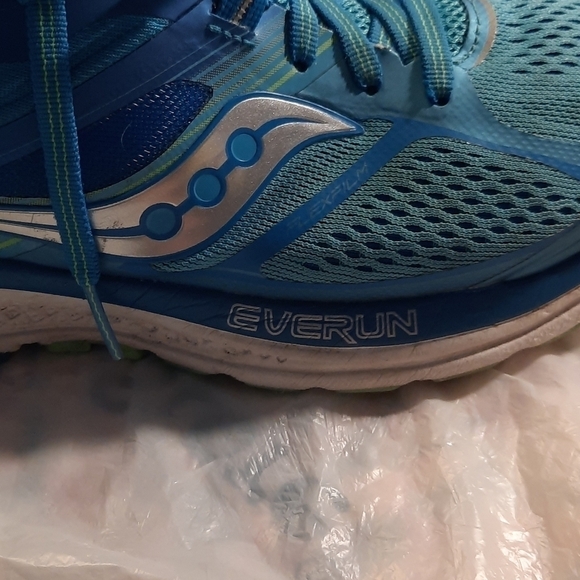Saucony Everun Guide 10 Sneakers 👟 - Picture 6 of 8